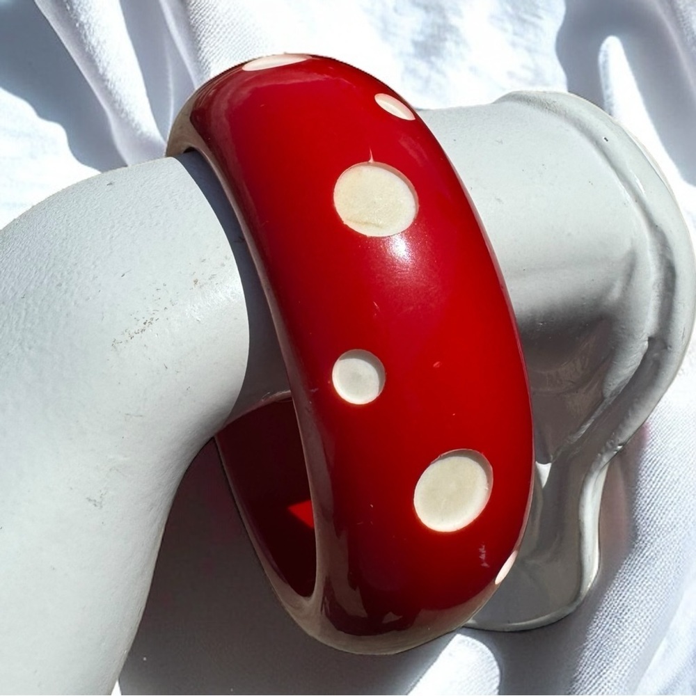 Vintage 1960s Carved Plastic Polka Dot Bangle Bracelet